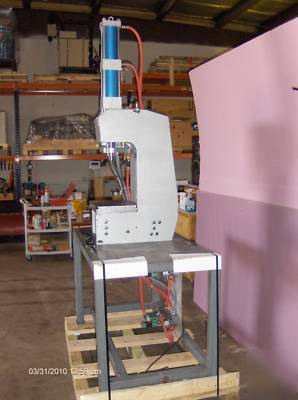 5250 lb pneumatic press programmable