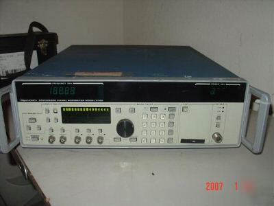 Gigatronics 6100 synthesized rf signal generator 