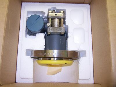 New foxboro conductivity transmitter 847DF-HI1CSE 