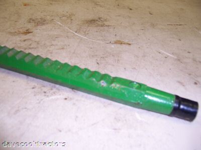 John deere model m/mt steering wheel adjusting shaft