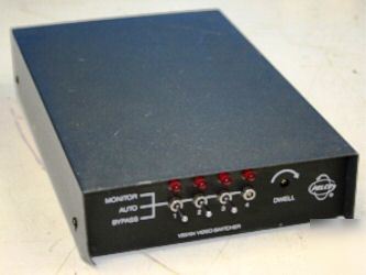Pelco VS5104 desktop sequential video switcher
