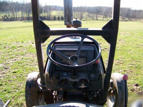 Case 1394 tractor, diesel, no 