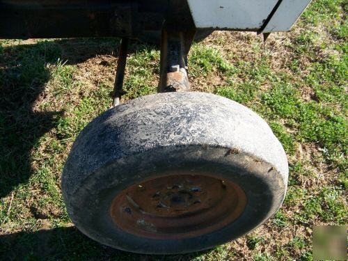Case 1394 tractor, diesel, no 