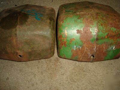 John deere a? and b nose pieces, pair to go no 