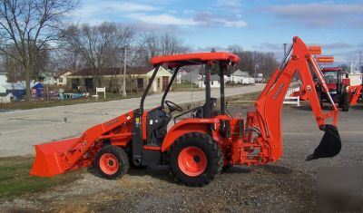 New kubota L39 loader backhoe 2005 full warranty