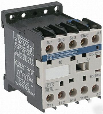New telemecanique 3 pole 1 no contactor 4KW 240VAC coil 