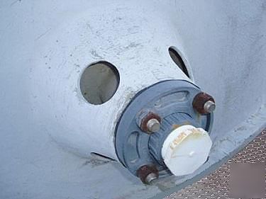 Red ewald 12,000 gallon fiberglass storage tank 