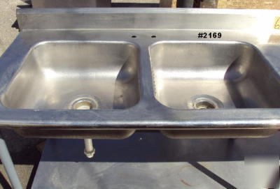 Commercial stainless steel table with double sink