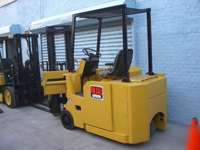 Drexel swing mast forklift