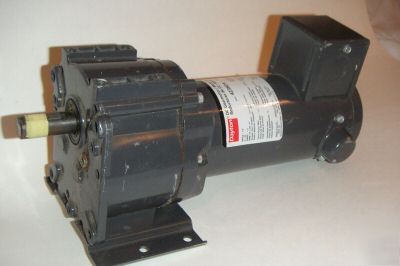 New dayton 90 v dc gearmotor 1/8 hp 30:1 ratio 61 rpm 