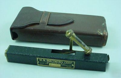 Vintage teleheight level hand held tool