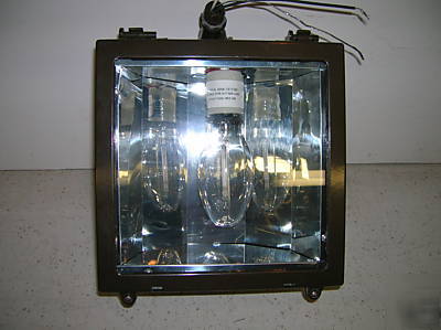 150 watt high pressure soduim wide beam floodlight 