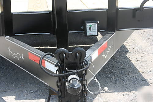 2009 heavy duty tilt equipment trailer, 21,000 gvwr 