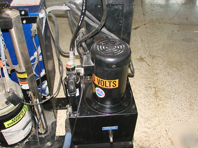 Complete glue unit sealant machine ?? graco