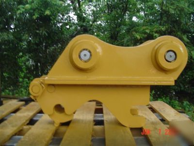 Quick coupler for 12000 lb excavator