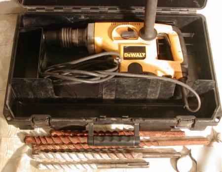 Dewalt DW540 1 1/2 rotary hammer