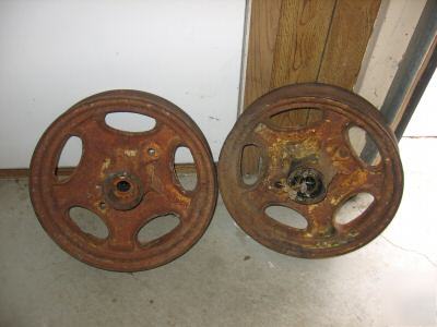 John deere h tractor cast front wheels 