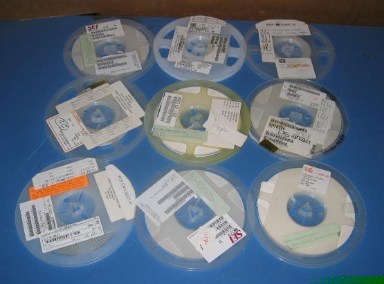 Lot of 9 reels of mixed quantity resistors