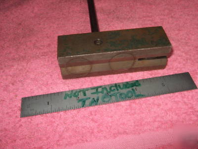 Magnetic base unknown makeused vintage moore machinist 