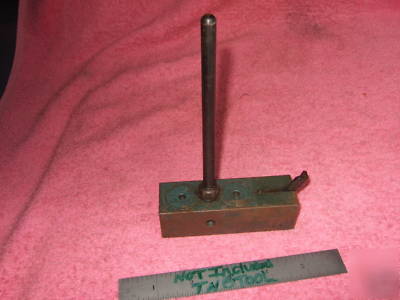 Magnetic base unknown makeused vintage moore machinist 