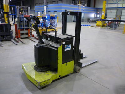 Clark walkie pallet rider** 1992 * with 24V charger***