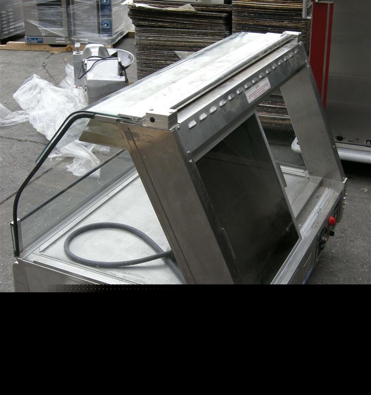 Henny penny self serving heated merchandiser