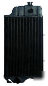 John deere model 410 radiator AT32589 AT32591