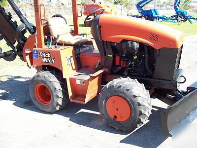 New ditch witch RT40, 2005,low hrs, w/brand trailer 18'