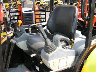 Jcb 8032 mini excavator, 3.2 metric tons, only 777 hour