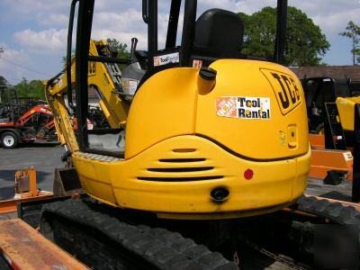 Jcb 8032 mini excavator, 3.2 metric tons, only 777 hour