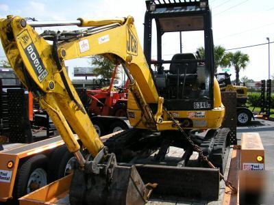 Jcb 8032 mini excavator, 3.2 metric tons, only 777 hour