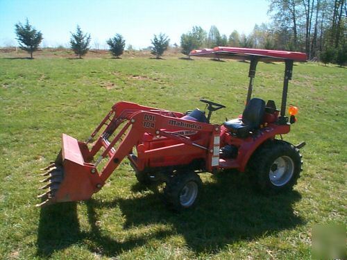 2003 mahindra, 4X4 model 2015HST, w/loader -387-hrs 