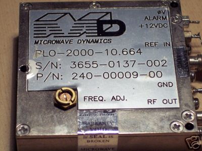 Microwave dynamics 10GHZ dielectric oscillator with pll