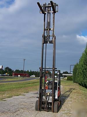 Toyota 4000 lb cap forklift