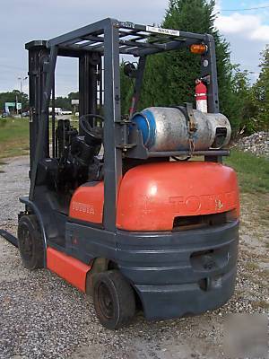 Toyota 4000 lb cap forklift