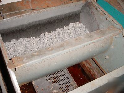 Burring machine vibratory tumbler nice 3 cubic feet 