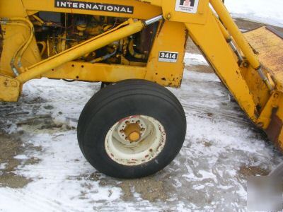 Ihc 3414 industrial tractor loader