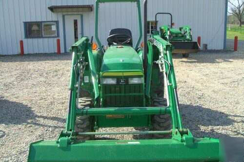 John deere 790 compact 4WD diesel tractor with loader
