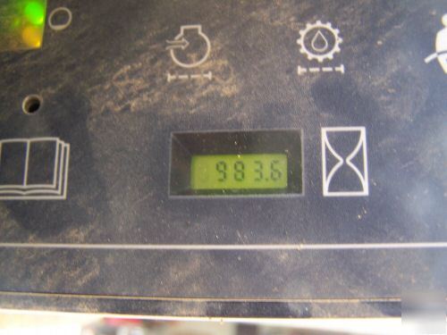New 2002 case 40XT skid loader,900 hours, bucket, forks