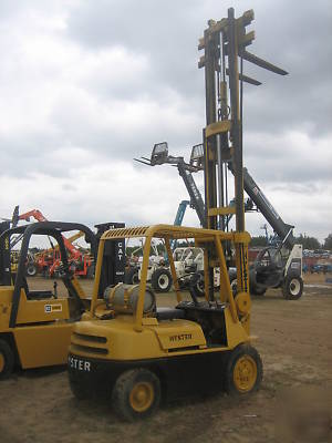 Hyster 6000# rough terrain forklift pneumatic tire ,lp