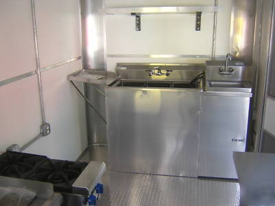 New 2010 7 x 14 concession trailer 