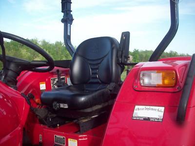 Nice 2007 manhindra 7520 4X4 w/ML275 loader & joystick