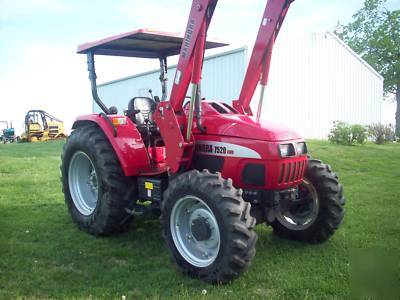 Nice 2007 manhindra 7520 4X4 w/ML275 loader & joystick