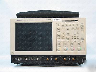 Tektronix TDS7404 4 channel, 4 ghz, digital phosphor