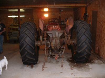 Massey ferguson 85 tractor