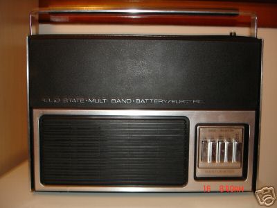 Solid state multi band radio battery/electric vintage 