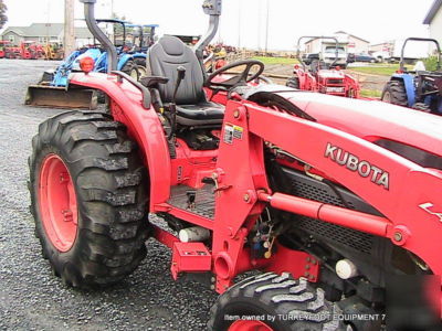 Kubota L5040 gst tractor LA854 loader 4X4 376HOURS