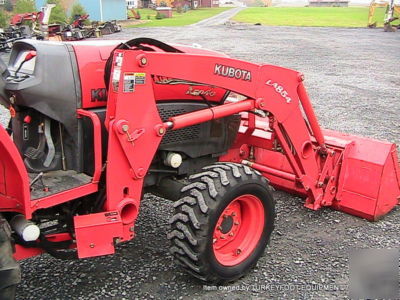 Kubota L5040 gst tractor LA854 loader 4X4 376HOURS