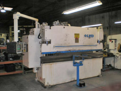 110 ton lvd 2-axis cnc hydraulic press brake