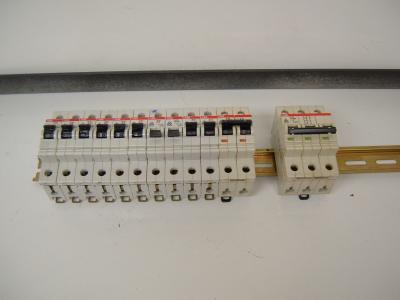 Abb circuit breaker lot of 12 vde 0660 